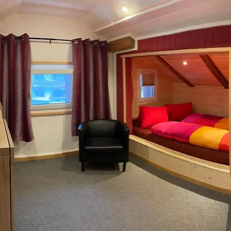 Adventure אכסניה *